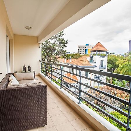 شقة فونشال  في Apartamento Caires المظهر الخارجي الصورة